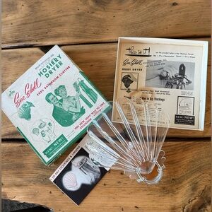 ✨ Vintage Hosiery Dryer Stocking Nylons